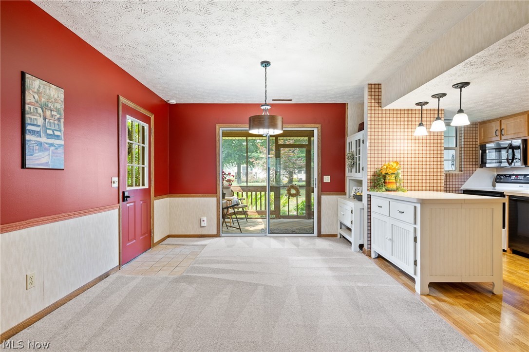 2927 Pleasant Street NW North Canton OH 44720