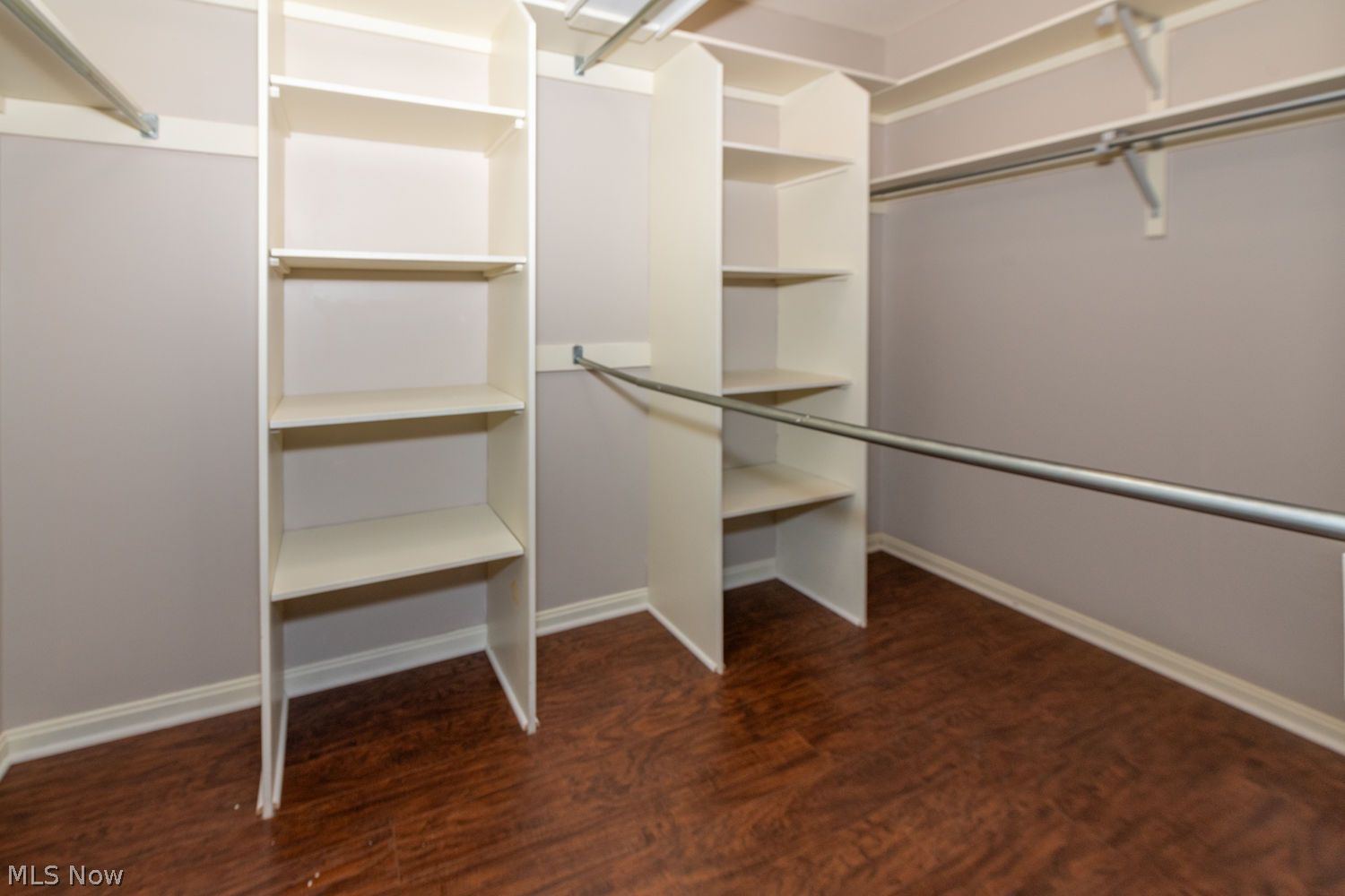 277 Adena Trace Akron OH 44321