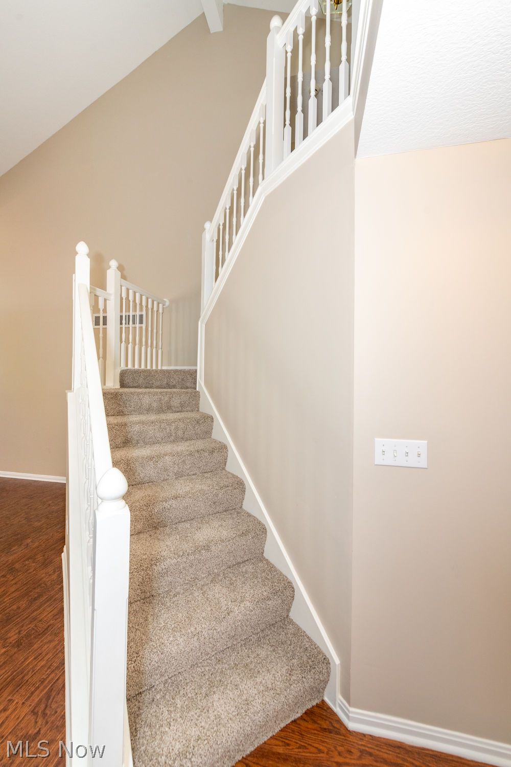 277 Adena Trace Akron OH 44321