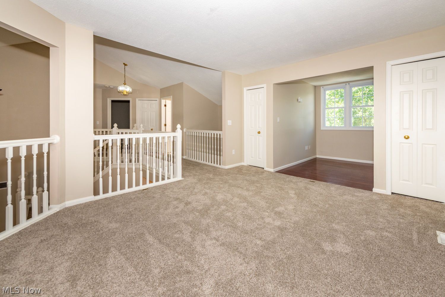277 Adena Trace Akron OH 44321