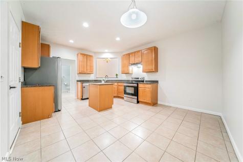 4977 Lake View Drive Peninsula OH 44264