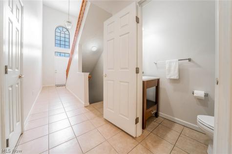 4977 Lake View Drive Peninsula OH 44264