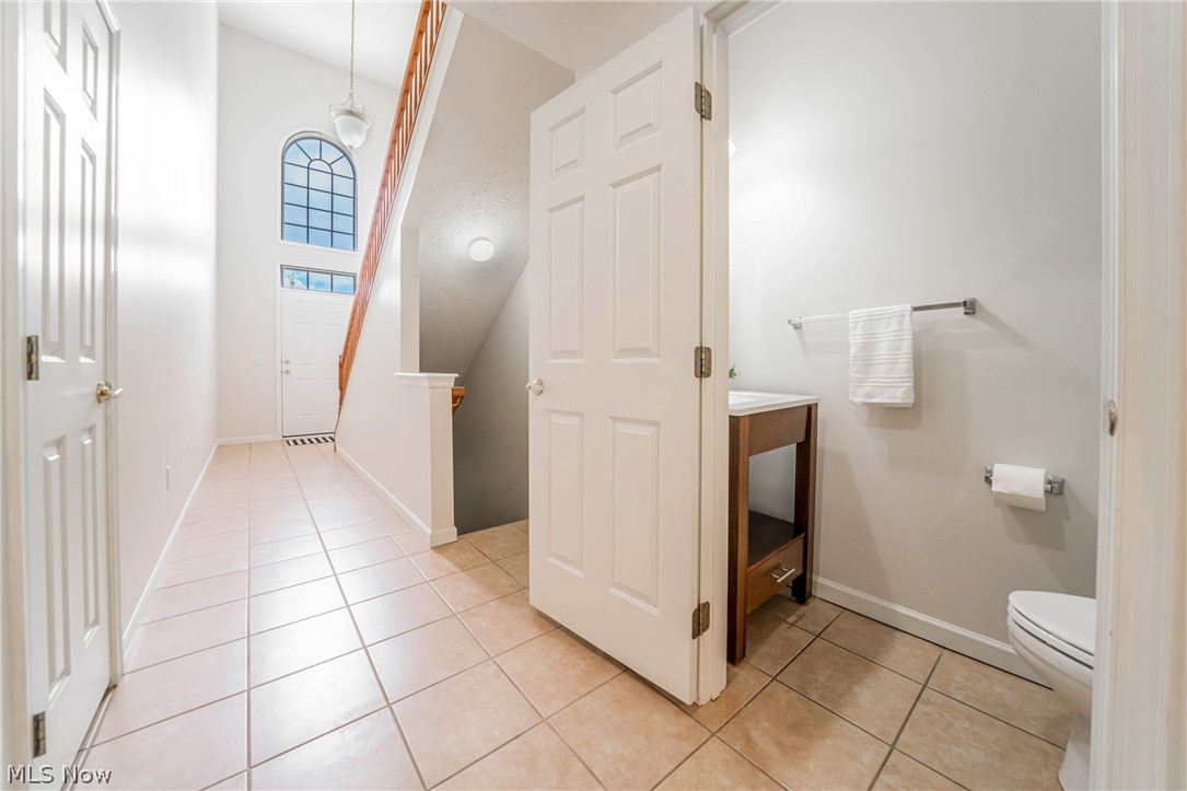 4977 Lake View Drive Peninsula OH 44264