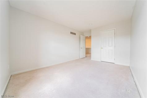4977 Lake View Drive Peninsula OH 44264