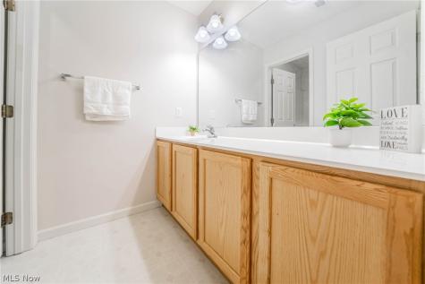 4977 Lake View Drive Peninsula OH 44264