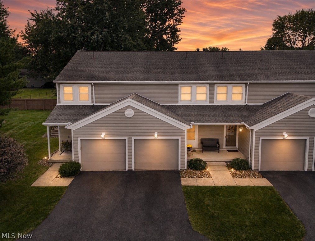 375 Pineview Drive NE Warren OH 44484