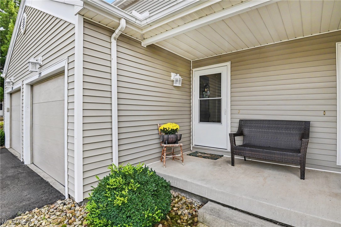 375 Pineview Drive NE Warren OH 44484