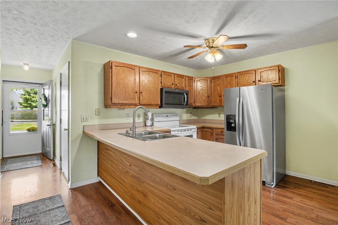 375 Pineview Drive NE Warren OH 44484