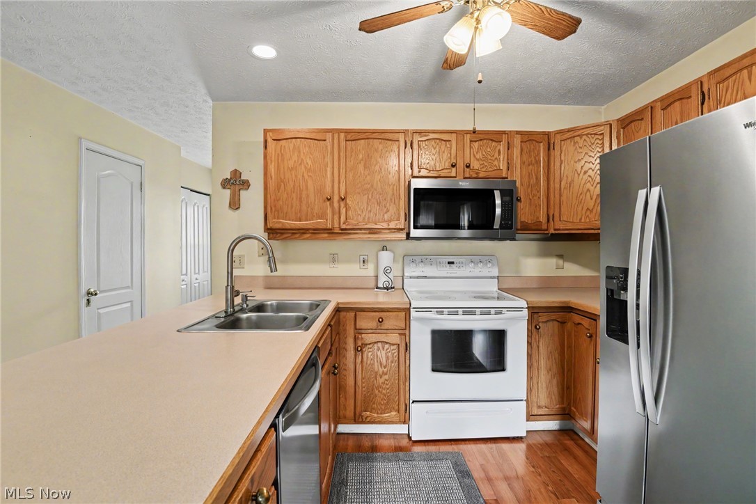 375 Pineview Drive NE Warren OH 44484