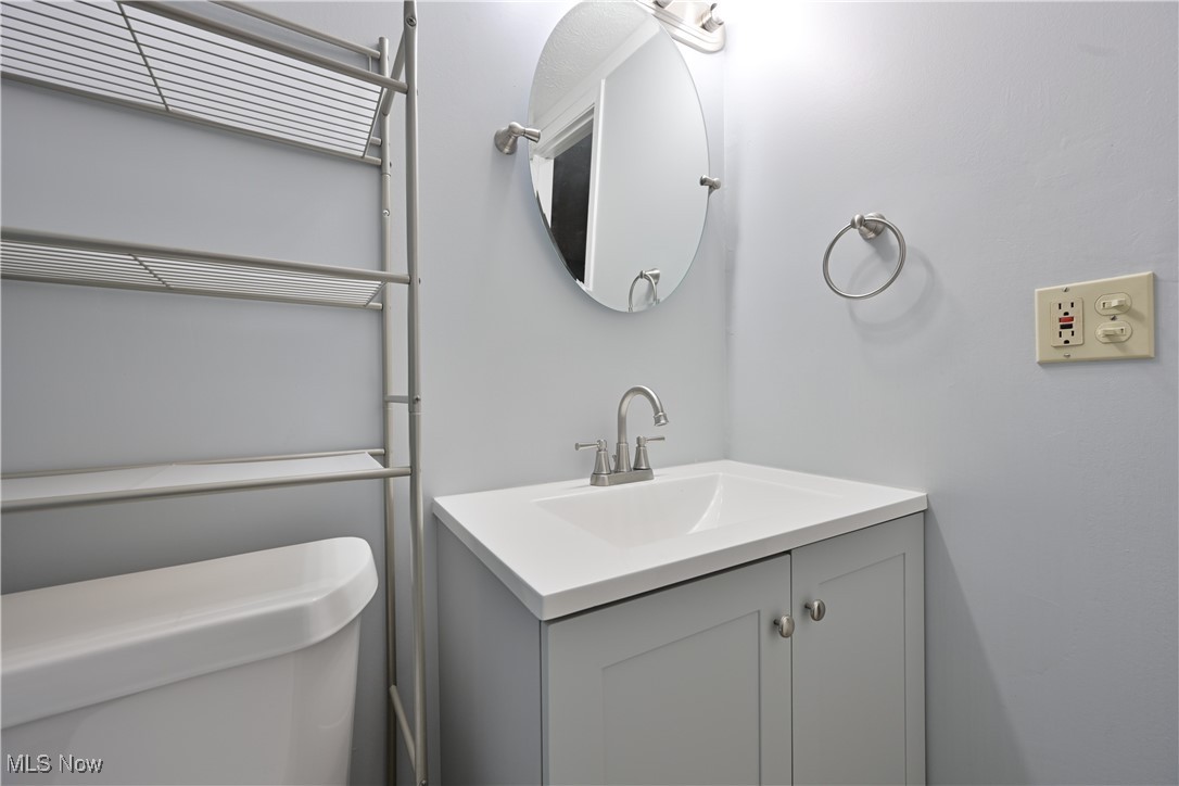 1670 Cedarwood Drive Westlake OH 44145