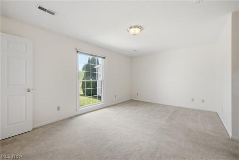 952 Oakbrook Drive Ashland OH 44805