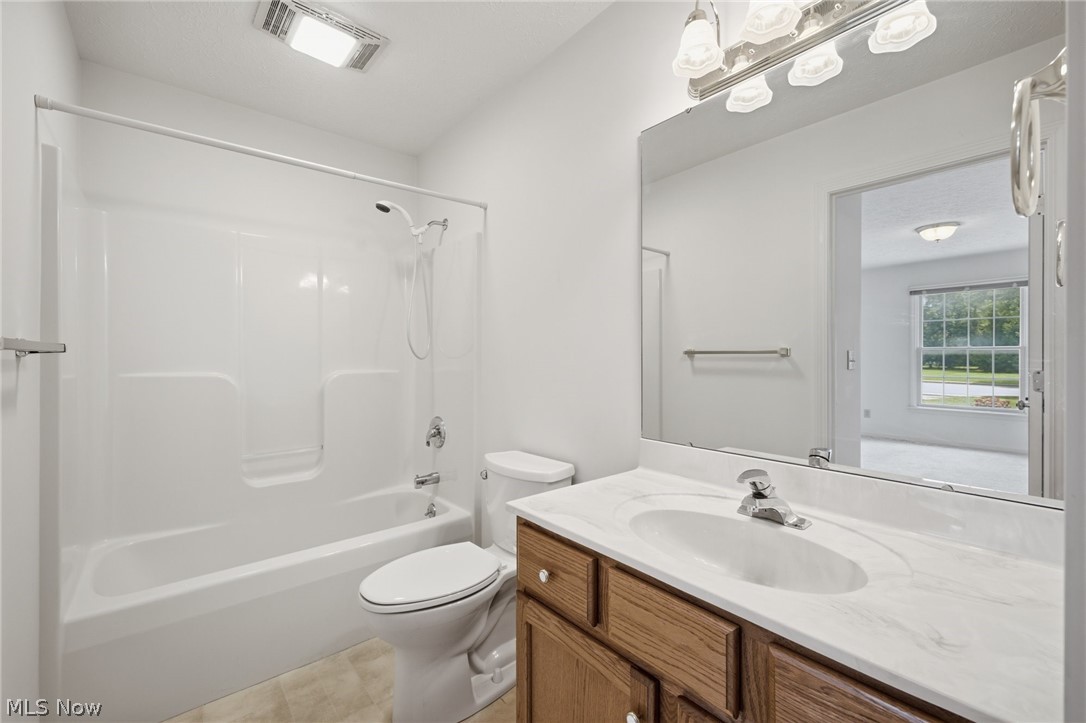 952 Oakbrook Drive Ashland OH 44805