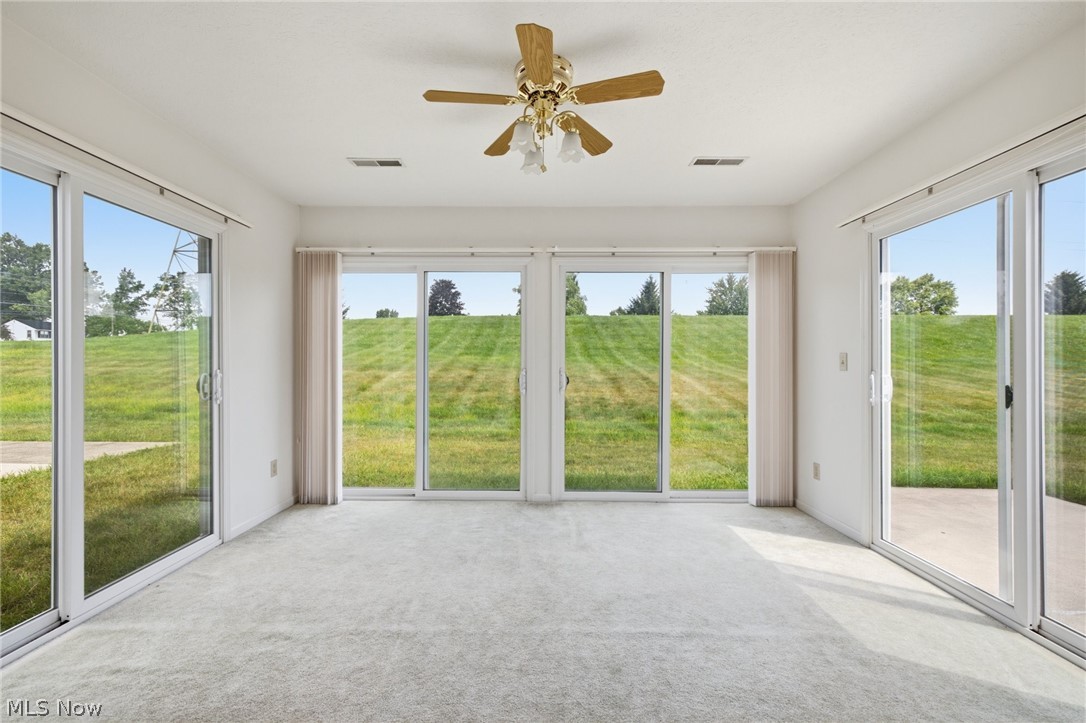 952 Oakbrook Drive Ashland OH 44805