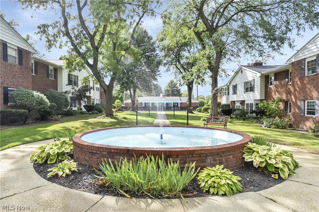 2940 Pease Drive Rocky River OH 44116