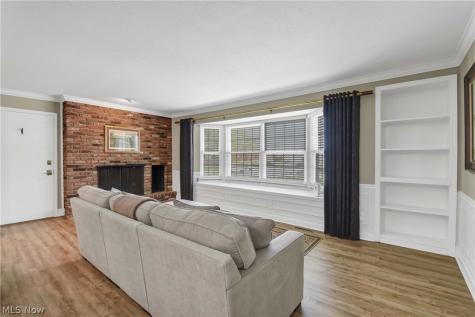 2940 Pease Drive Rocky River OH 44116