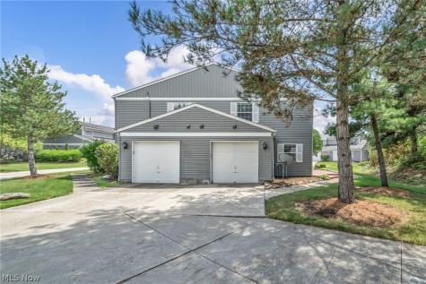 85 Firebush Lane Northfield OH 44067