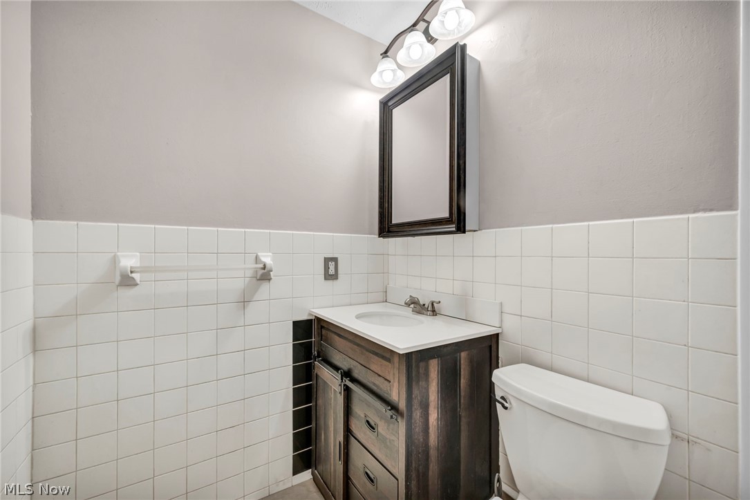 85 Firebush Lane Northfield OH 44067