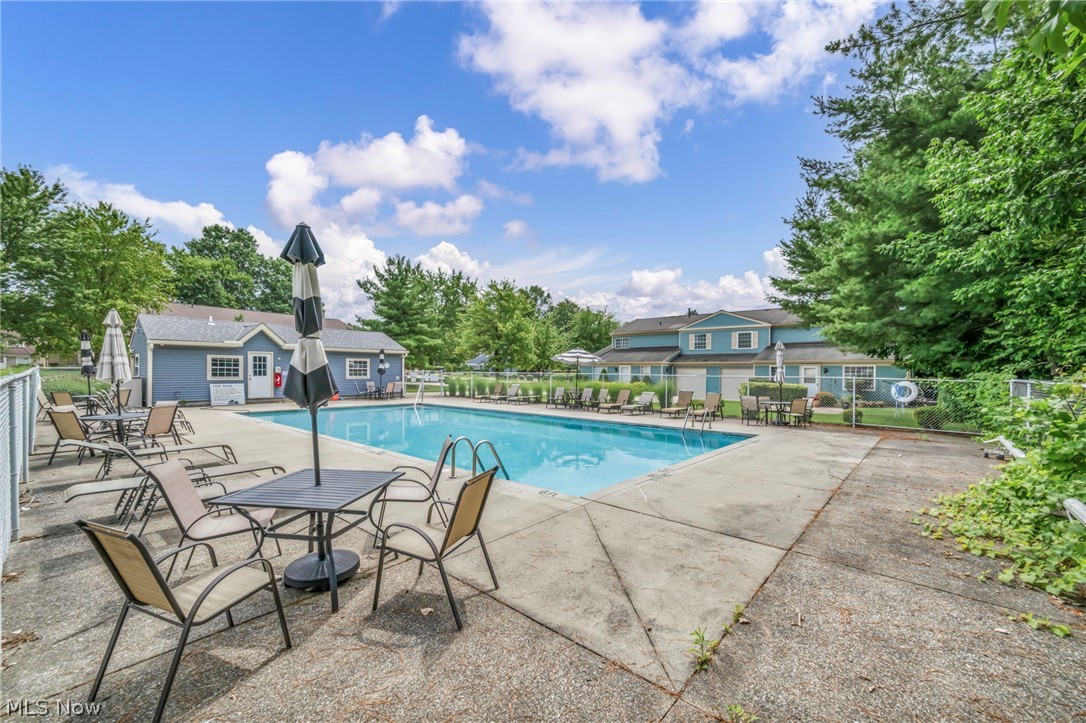 85 Firebush Lane Northfield OH 44067