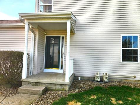 106 Meander Lane Elyria OH 44035