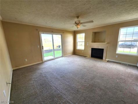 106 Meander Lane Elyria OH 44035