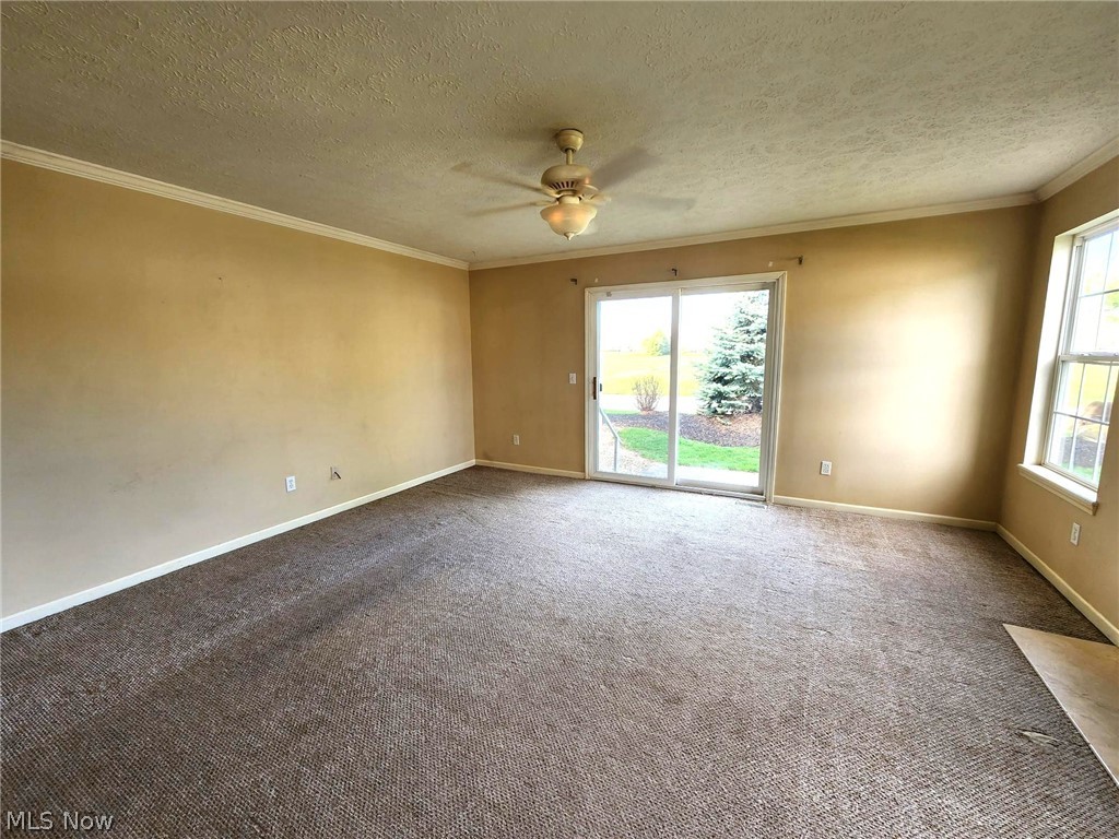 106 Meander Lane Elyria OH 44035