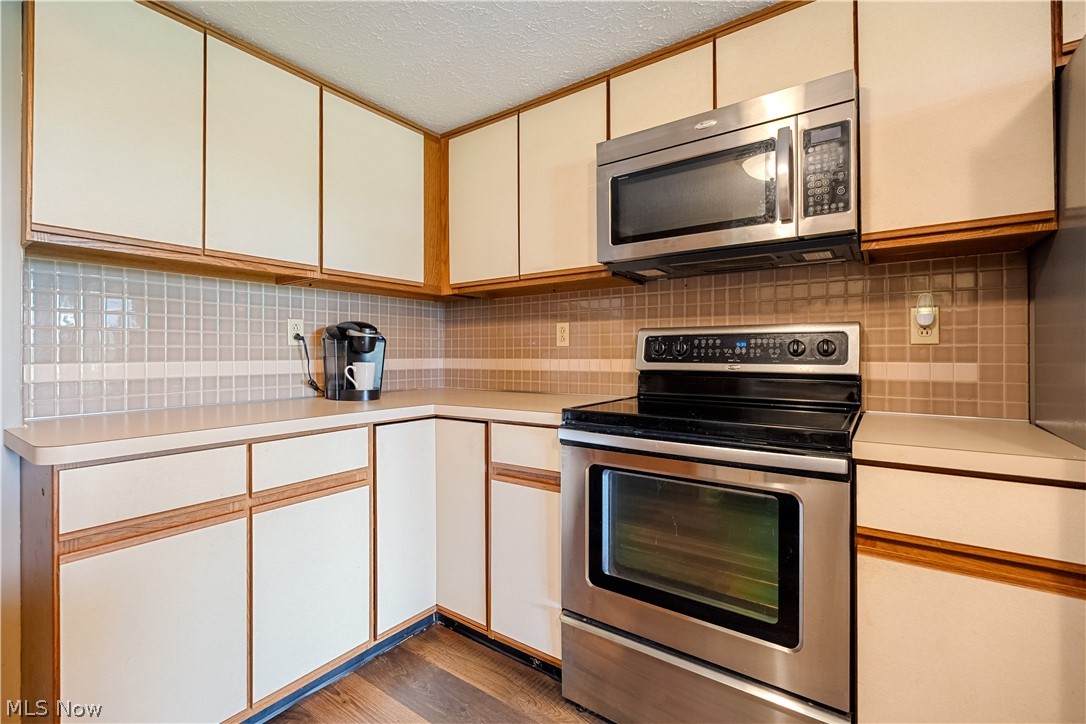 78 Portside Circle Green OH 44319