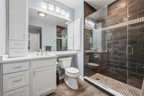 1444 W 10th Street Cleveland OH 44113