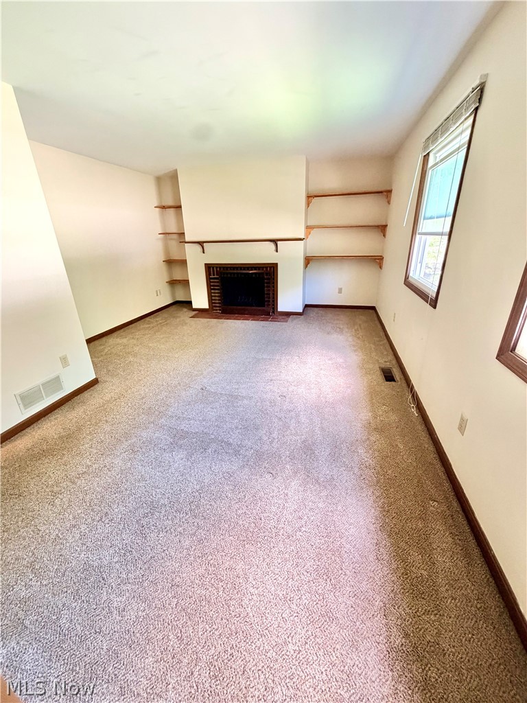11056 State Route 44 Mantua OH 44255