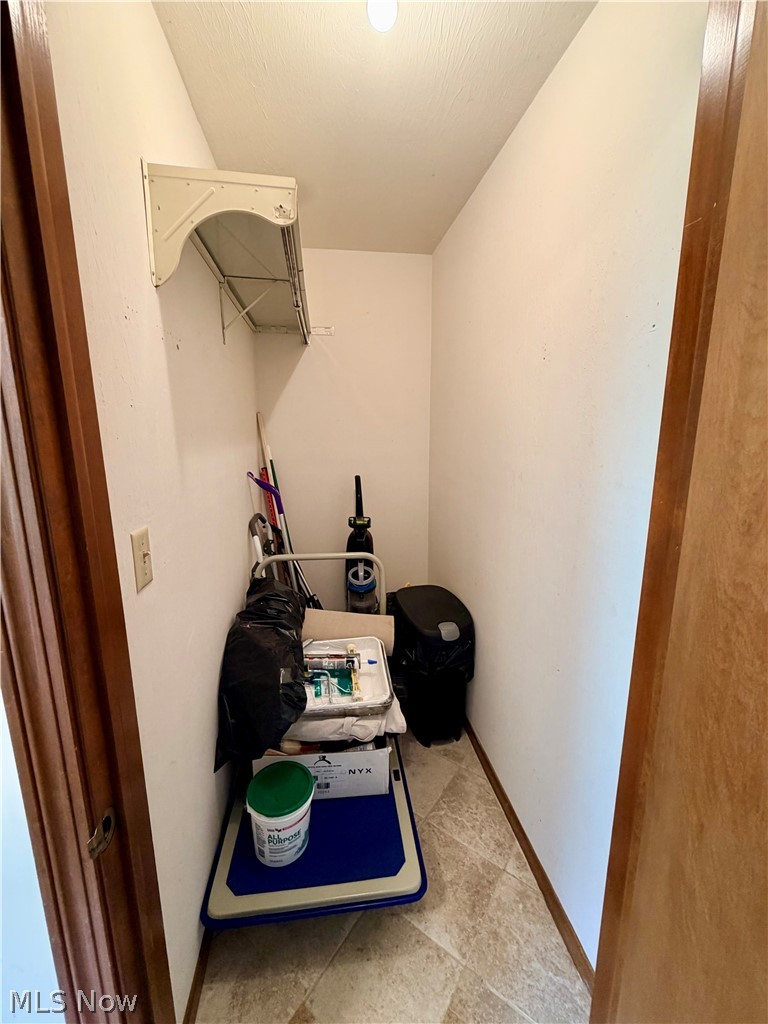 11056 State Route 44 Mantua OH 44255