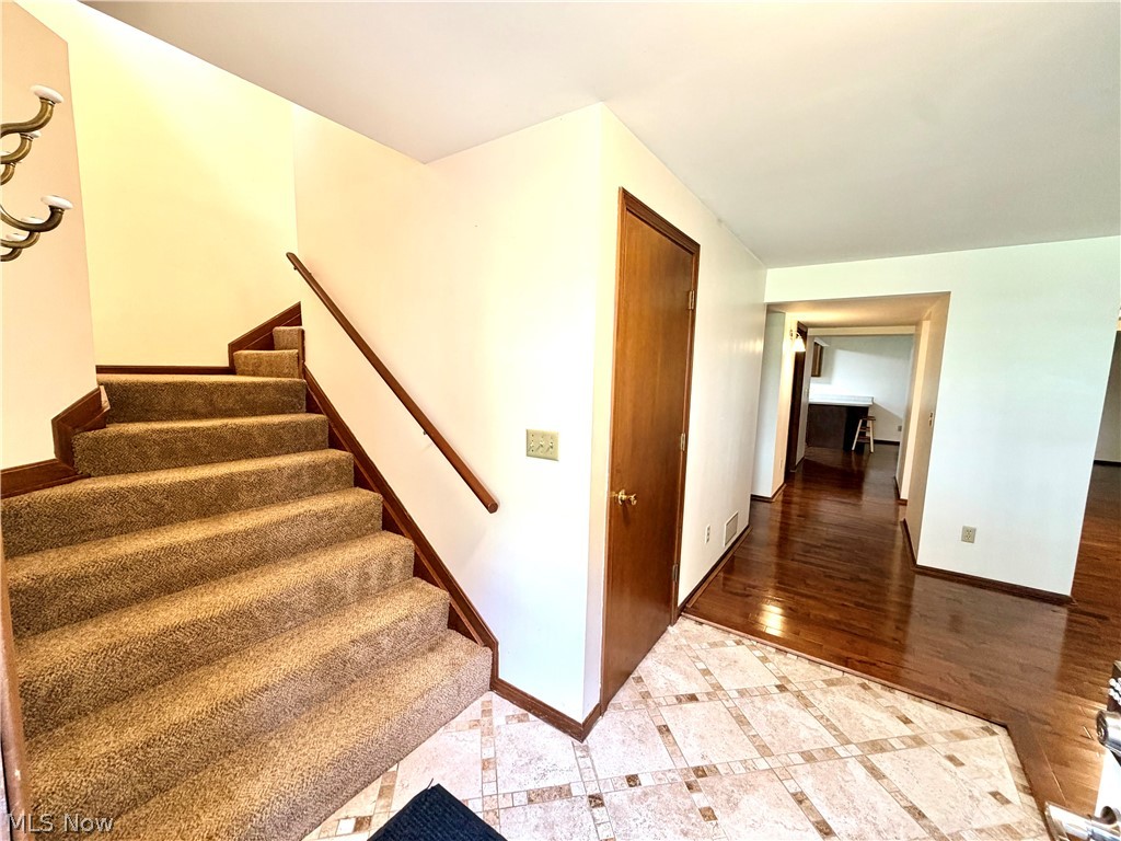 11056 State Route 44 Mantua OH 44255