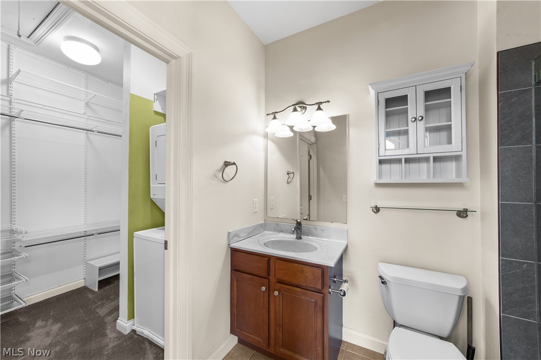 2425 Derbyshire Court Cleveland Heights OH 44106