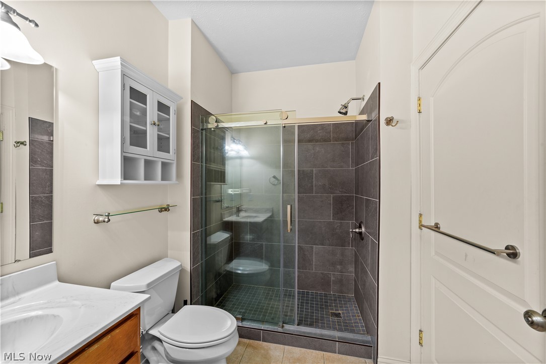 2425 Derbyshire Court Cleveland Heights OH 44106
