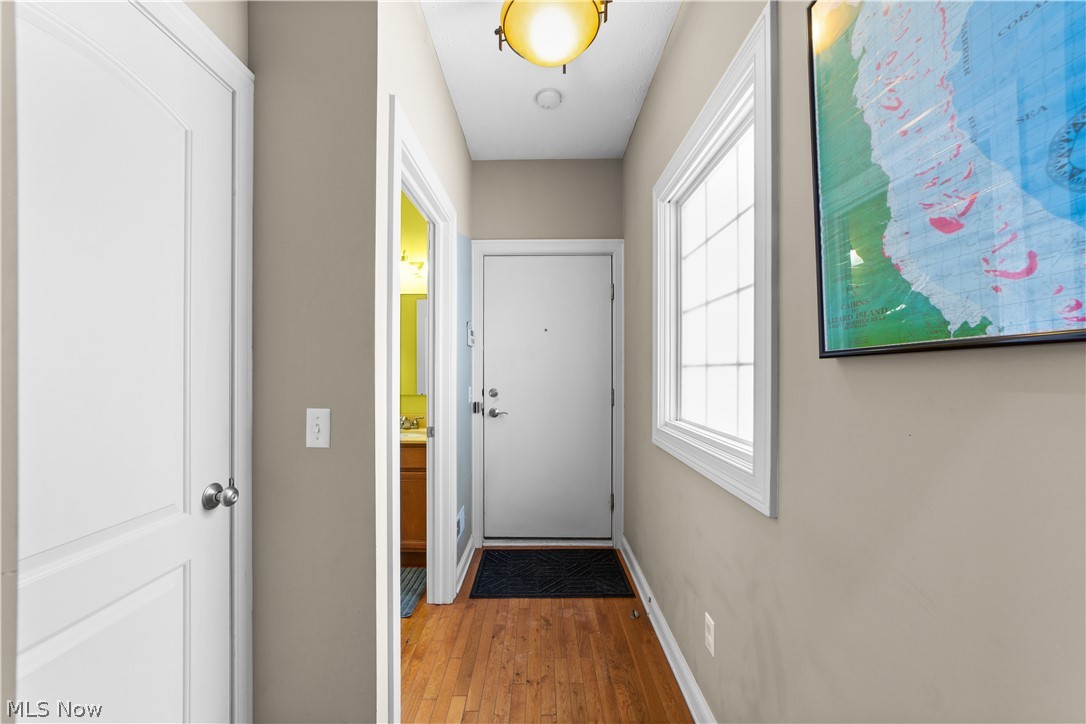 2425 Derbyshire Court Cleveland Heights OH 44106