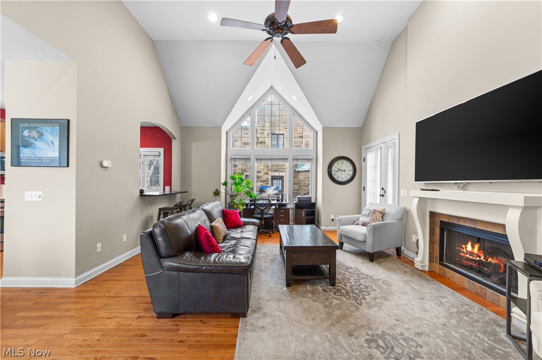 2425 Derbyshire Court Cleveland Heights OH 44106