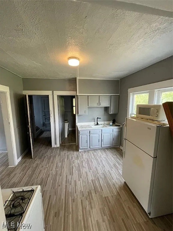 8909 Fuller Avenue Cleveland OH 44104