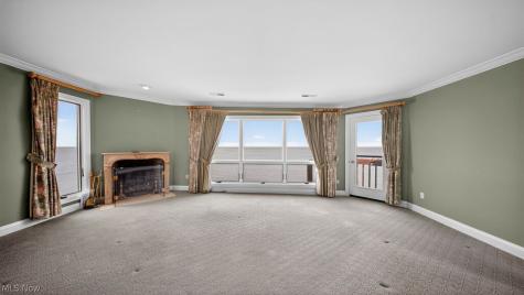 361 Darbys Run Bay Village OH 44140