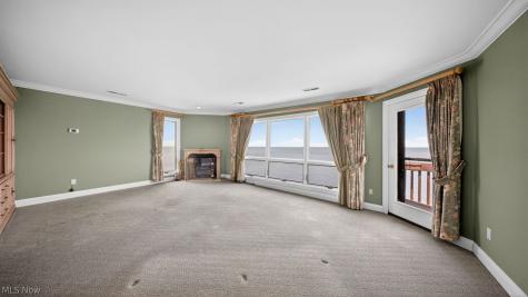 361 Darbys Run Bay Village OH 44140