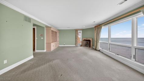 361 Darbys Run Bay Village OH 44140