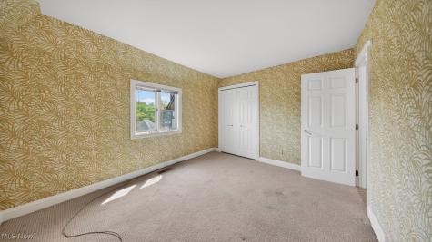 361 Darbys Run Bay Village OH 44140