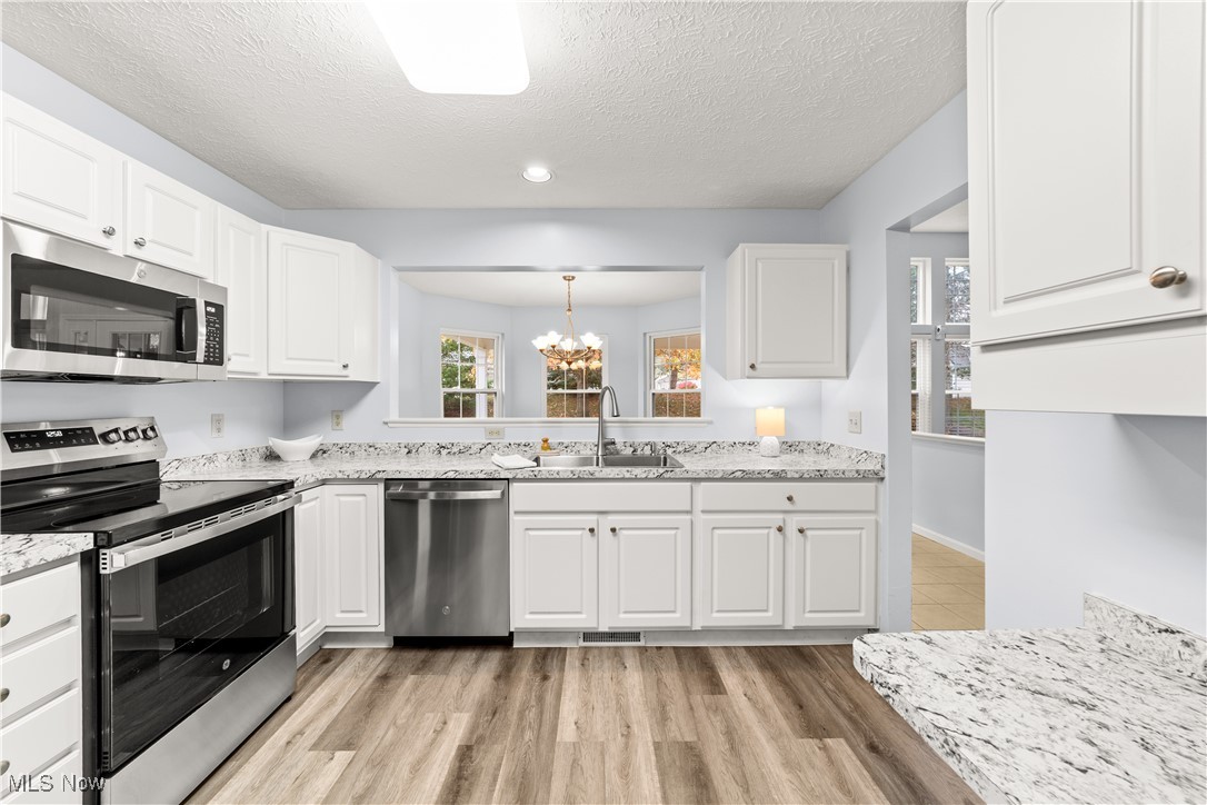 62 Community Drive Avon Lake OH 44012