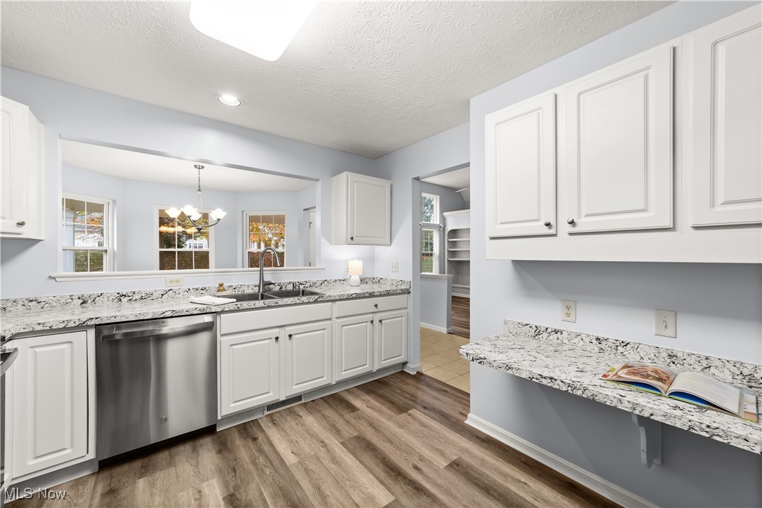 62 Community Drive Avon Lake OH 44012