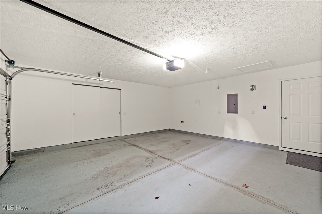 62 Community Drive Avon Lake OH 44012