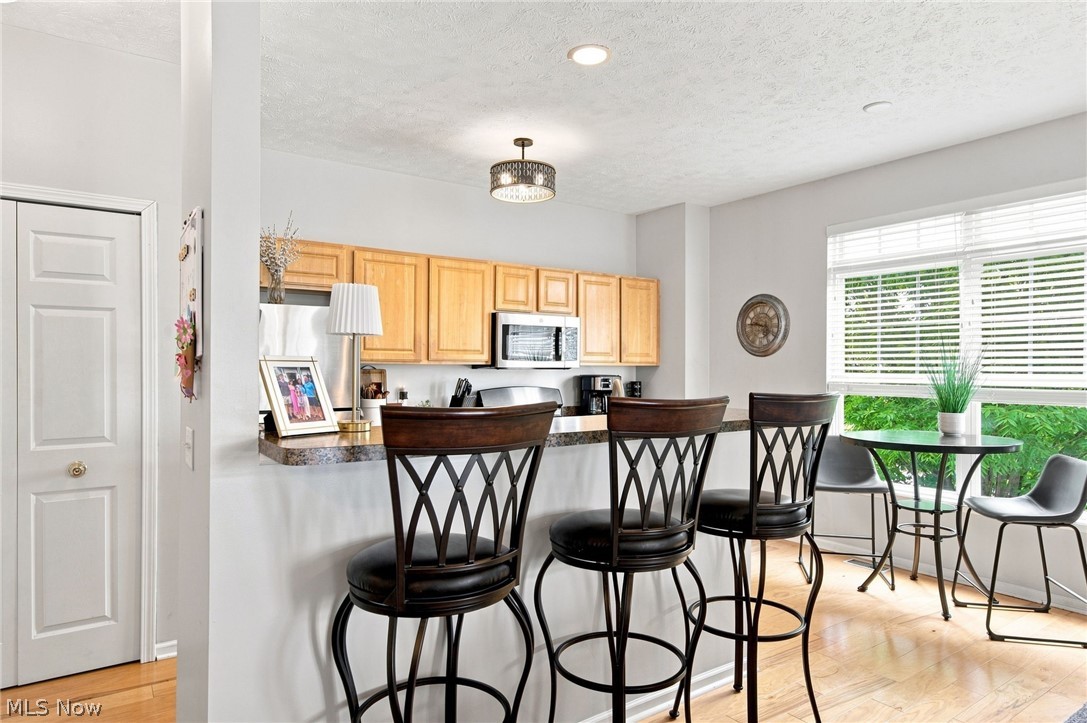 1214 E Chapman Lane Medina OH 44256