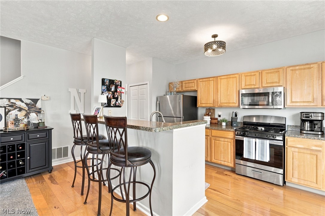 1214 E Chapman Lane Medina OH 44256