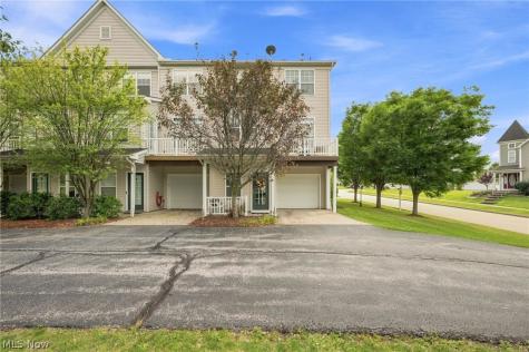 1214 E Chapman Lane Medina OH 44256
