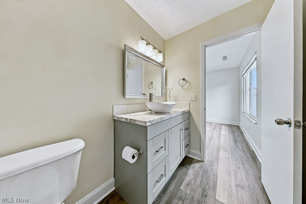 2033 Carlile Drive Uniontown OH 44685