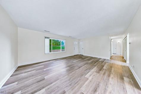 2033 Carlile Drive Uniontown OH 44685