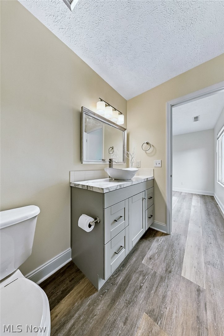 2033 Carlile Drive Uniontown OH 44685