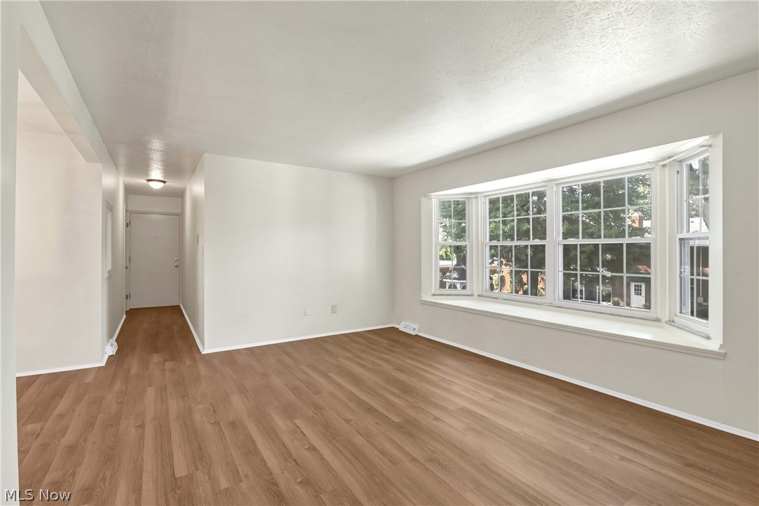 2948 Pease Drive Rocky River OH 44116