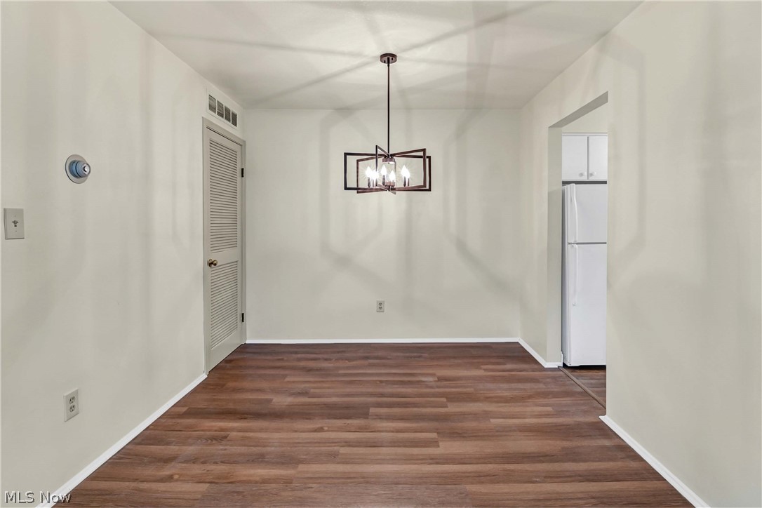 2948 Pease Drive Rocky River OH 44116